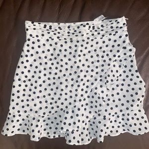 NWT ZARA polka dot skort